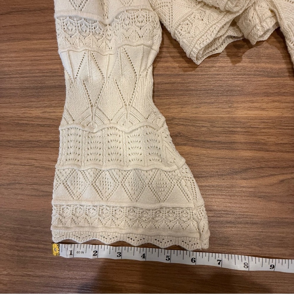 Cream Sweater - Picture 4 of 5
